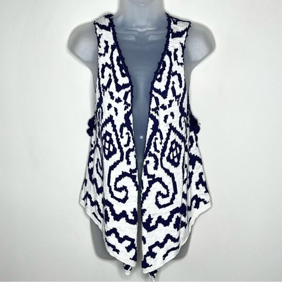 ANTHROPOLOGIE Moth Turson Netted navy white crochet pom pom sweater vest S/XS - Picture 2 of 7